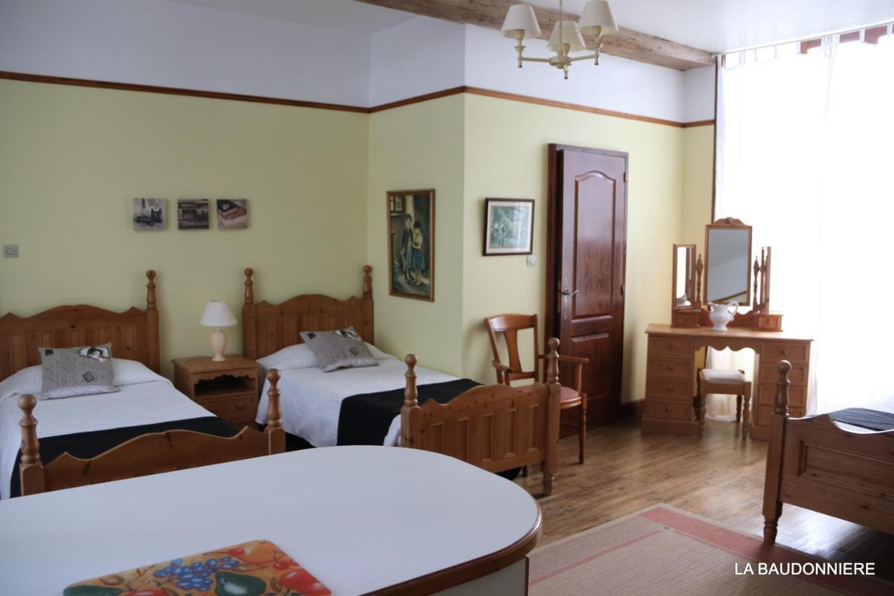Chambre D'Hote Manoir De La Baudonniere Monsireigne Bagian luar foto