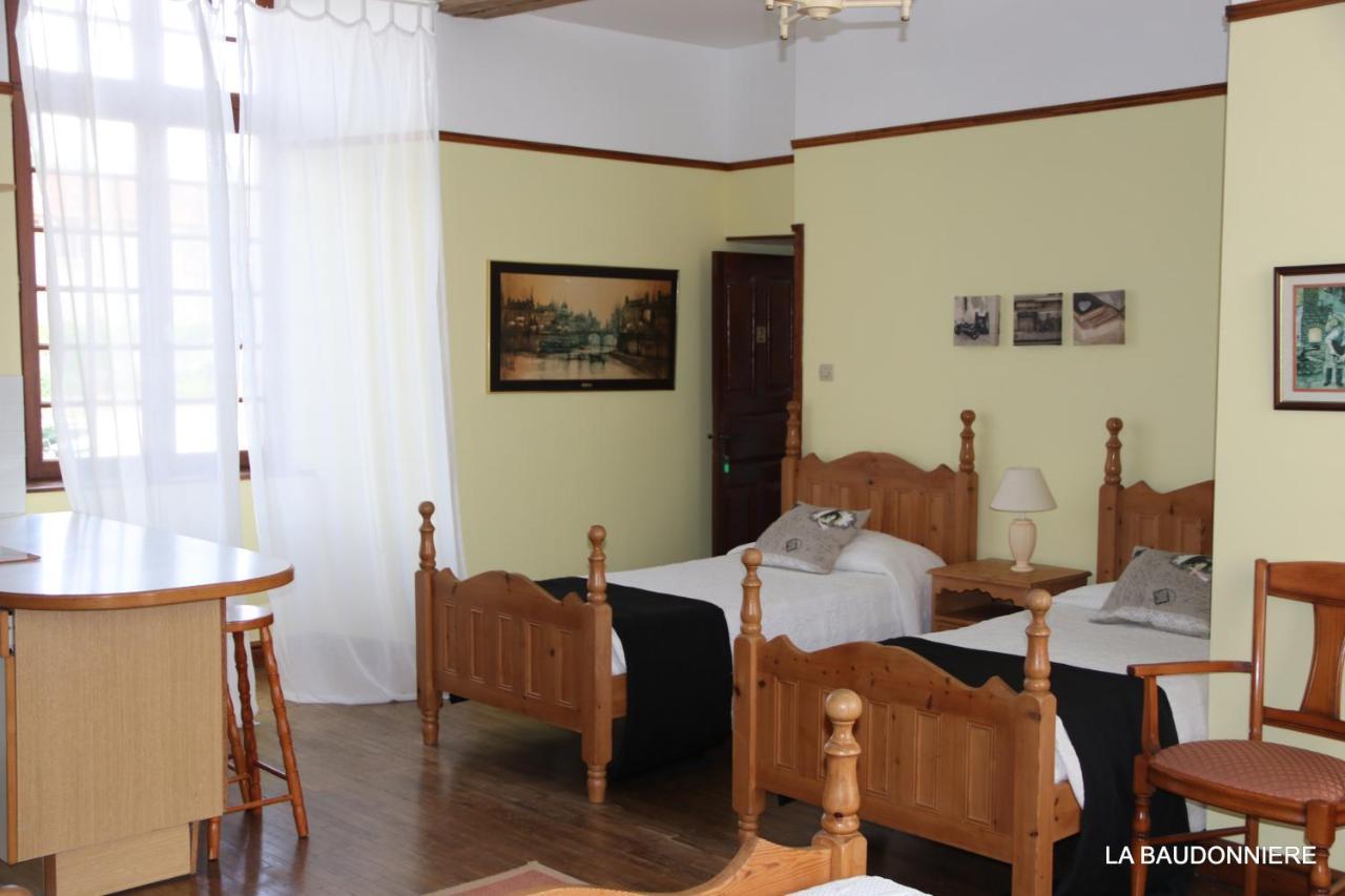 Chambre D'Hote Manoir De La Baudonniere Monsireigne Bagian luar foto
